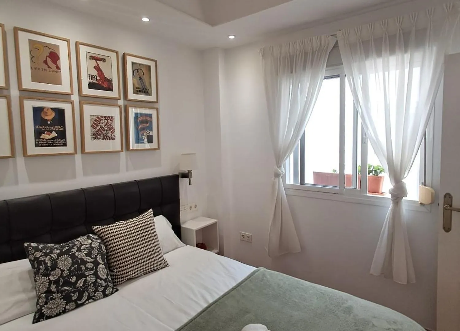 Old Town, City Center Apartment Premium With Parking Malaga